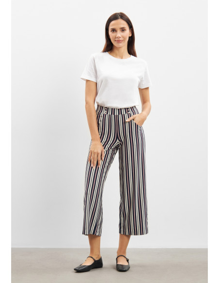 LAURIE Donna Loose Crop 28364