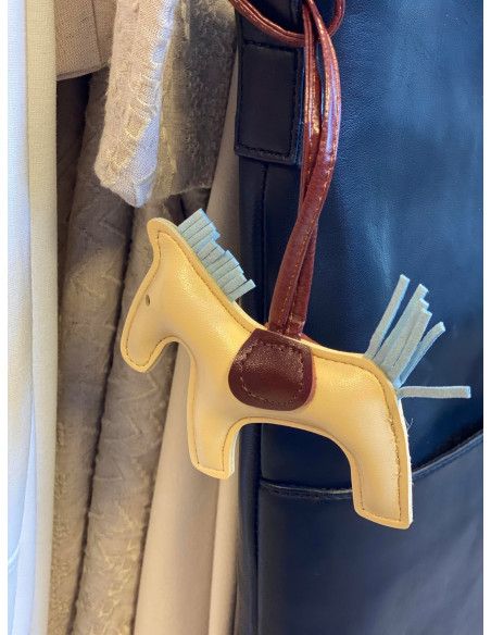 Executive Gifts HEST