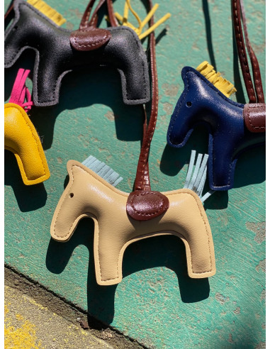 Executive Gifts HEST