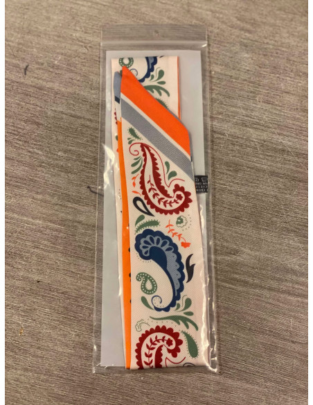 COLLECTION Skjerf Veskepynt Peisley 9026