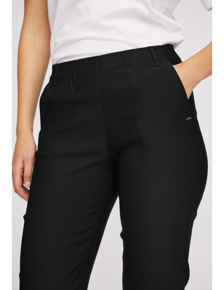 LAURIE Taylor Regular Capri ML 100565