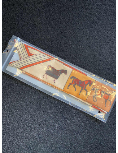 COLLECTION Skjerf Hester 9026