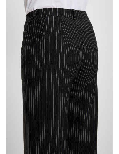 LAURIE Donna Loose ML 29216-S