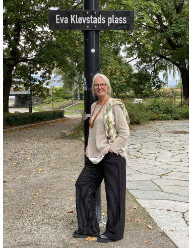 LAURIE Donna Loose ML 29216-S