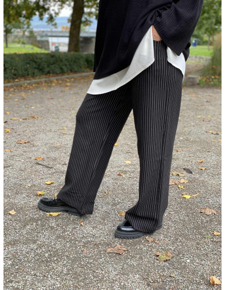 LAURIE Donna Loose ML 29216-S