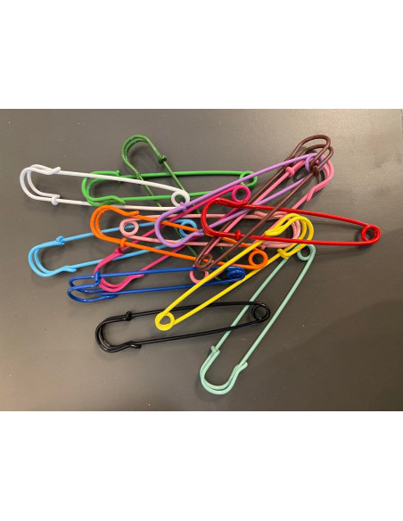 Sikkerhetsnål i artige farger