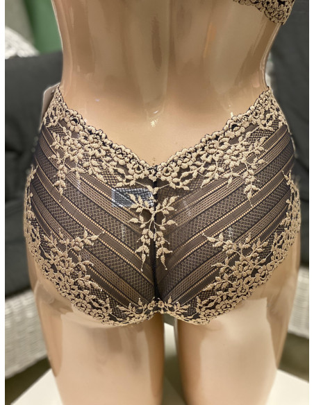 WACOAL Embrace Lace Boyshort WA067491076