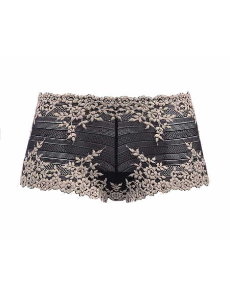 WACOAL Embrace Lace Boyshort WA067491BLK